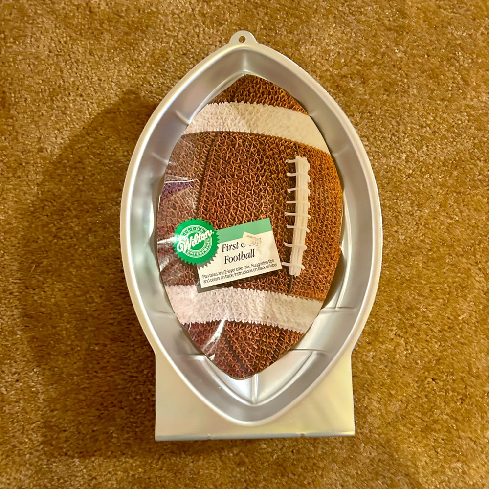🏈 Football Cake Pan 🏈